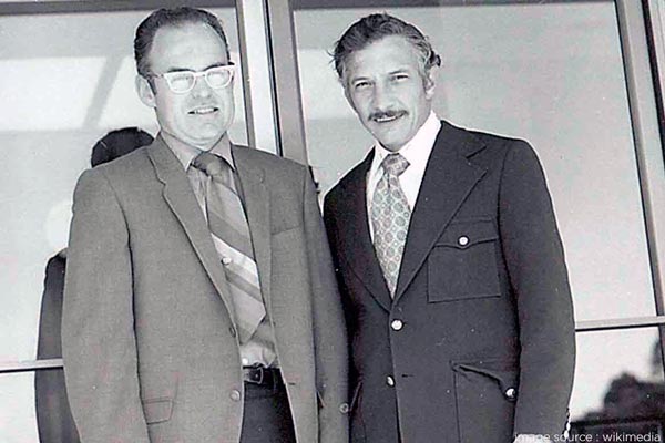 Gordon Moore y Robert Noyce, fundadores de Intel 