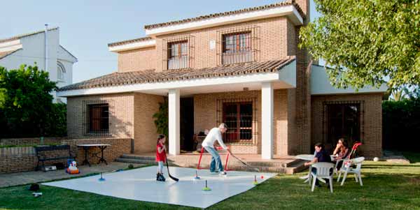 Instalación en casa de una pista de hielo de Xtraice