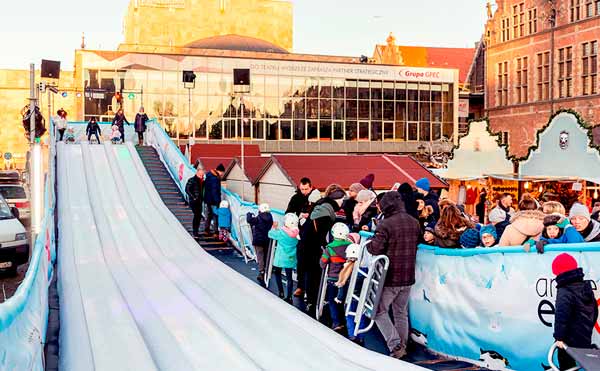 Tobogán de hielo sintético de Xtraice